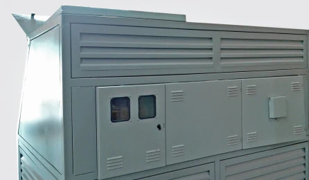 Equipamento de distribuição de energia em média tensão
